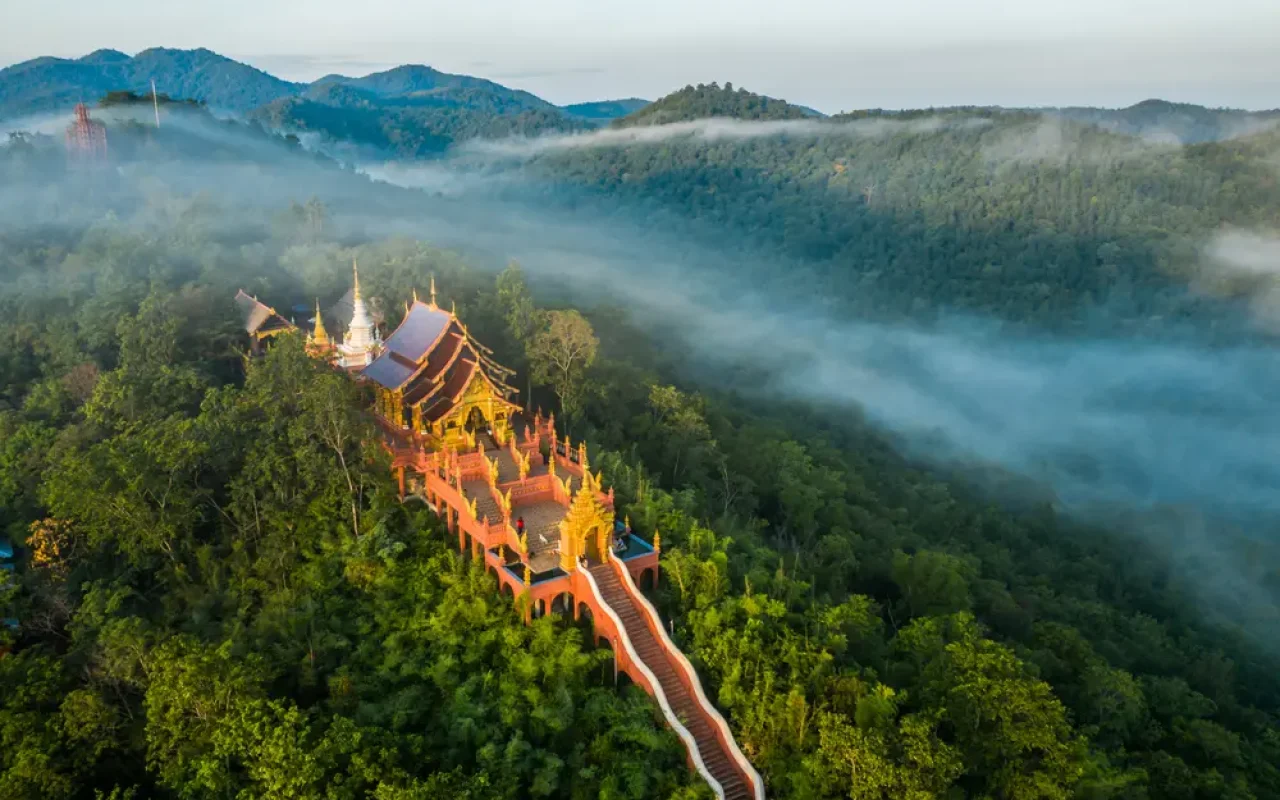 03_wat-phra-that-doi-suthep-travel-guide